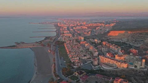 Aerial view of santa pola coastline at sunrise 库存影片 330420249