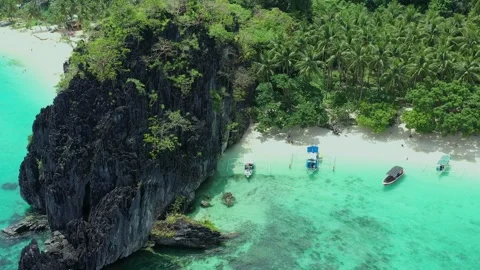 Aerial view of Seven Commandos Beach Stock-Footage 260935668