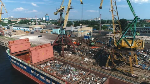 Aerial view on Ship loader scrap in harbor,Freight train, ship and scrap metal Video stock 99729280