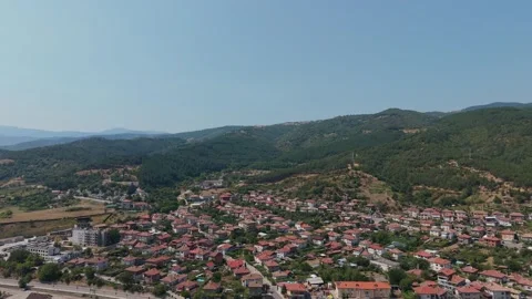 Aerial View of Simitli Town with Red Roofs in Bulgaria Vídeo Stock 343578902