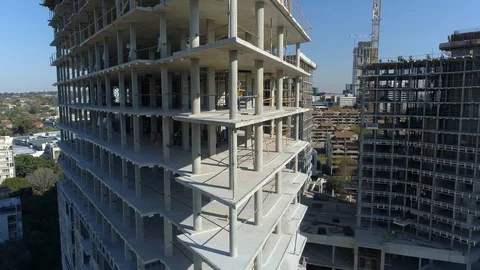 Aerial view of a Skyscraper under construction 動画素材 117183483