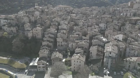 Aerial view of the small medieval town of Scanno, Abruzzo, Italy Video stock 308116086