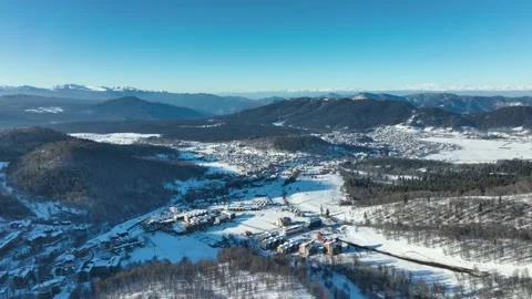 Aerial view of snow covered Bakuriani, Georgia 库存影片 167410448