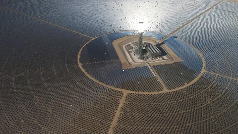 Aerial View of Solar Array Video stock 83135887
