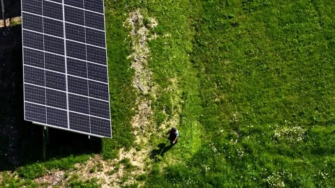 Aerial view of solar panel and worker in Riga, Latvia. 스톡 동영상 340602055