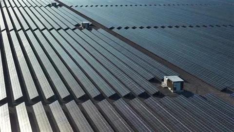 Aerial view of solar panel array, United States. Stock-Footage 331139151