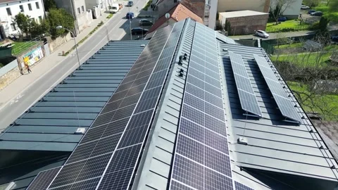 Aerial View of Solar Panel Covered Roof 動画素材 242478301