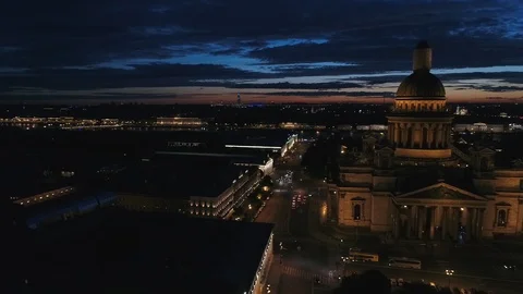 Aerial view on the St. Isaac's Cathedral, center of Saint-Petersburg. Stock Footage 89806830