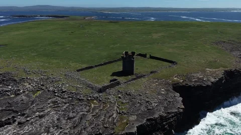 Aerial View of Stone Structure on Mutton Island Clare Stockbeeldmateriaal 335621547