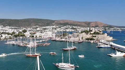 Aerial view summer town Bodrum with the famous castle next to marina Stock Footage 336321153