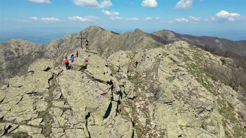 Aerial View of Summit Cross on Papikio Mountain Peak, Greece Stockbeeldmateriaal 345295243