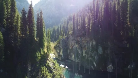Aerial View of Sunken Forest in Azure Lake Kaindy - Kazakhstan, Kolsay Lakes Nat Vidéo 332943744
