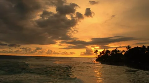 Aerial view of a sunset beach 库存影片 278733744