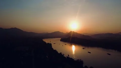 Aerial view of sunset luangprabang Video stock 344310331