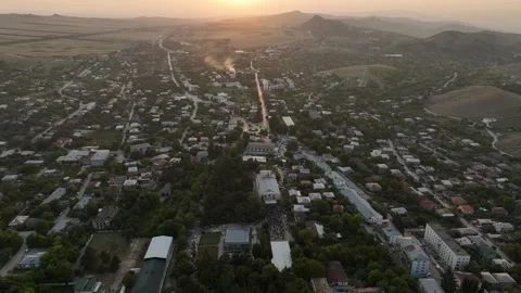 Aerial view of sunset over Dedoplistsqaro town and landscape, Kakheti, Georgia 스톡 동영상 341662832
