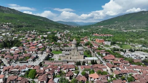 Aerial view of Svetitskhoveli Cathedral in Mtskheta, Georgia 스톡 동영상 335036676