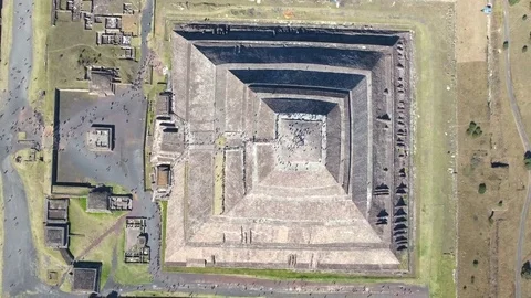 Aerial view of Teotihuacan, aztec pyramid - Mexico City Stock Footage