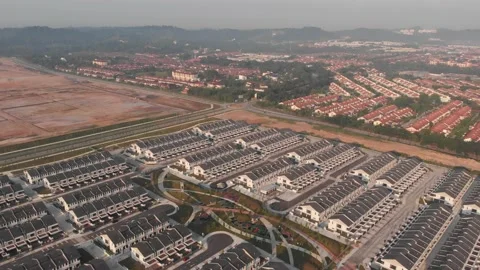 Aerial view of terrace development in Elmina Green, Sungai Buloh, Selangor Stock Footage 229682767
