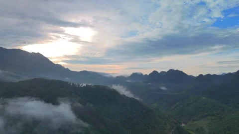 Aerial view of terraced rice fields and mountains in Pu Luong, Thanh Hoa 4K 스톡 동영상 313665325