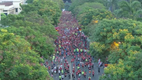Aerial view of thousand of runners started the marathon in front of Saigon Zo Stock Footage 158234578