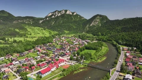 Aerial view of Three Crowns (Trzy Korony) summit, Pieniny Mountains, Poland Stock Footage 314044076
