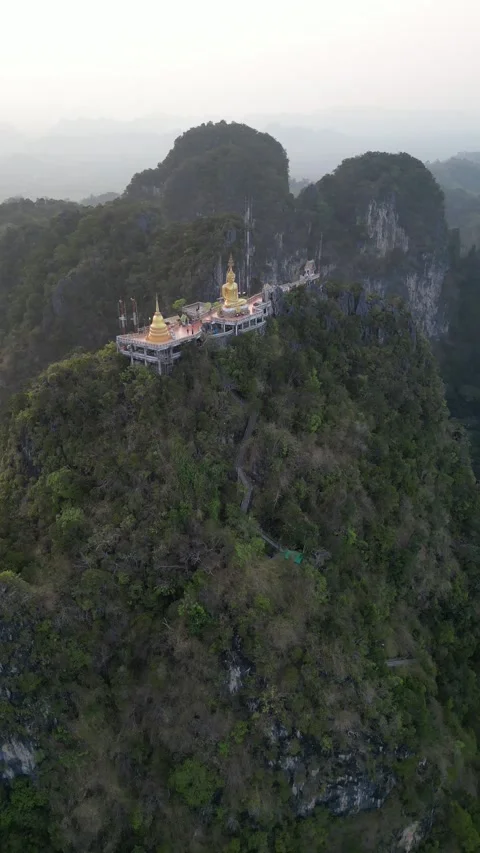 Aerial View of Tiger Cave Temple in Krabi, Thailand Video stock 335581991