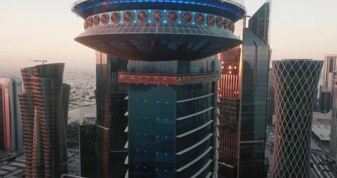 Aerial view of the top of the Doha World trade center building at sunset, Qatar 動画素材 132092938