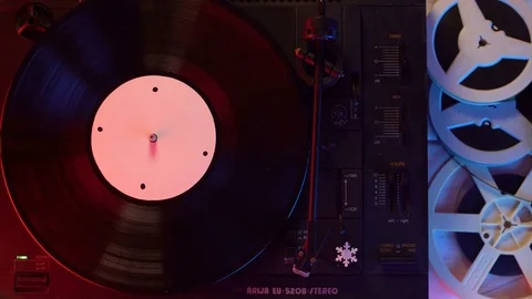 Aerial view top down onto a vinyl record, 4K Stock-Footage 85352387