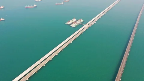 Aerial view. top view of the ship carrying the lpg and oil tanker in the sea por Stock Footage 100657216