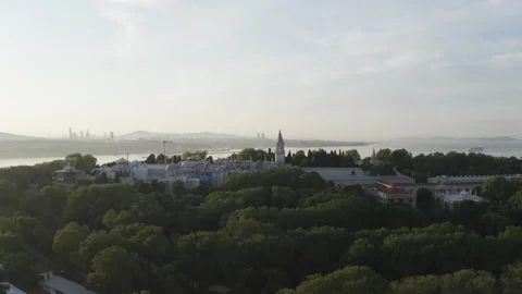 Aerial view of Topkapi Palace and Istanbul Historical Peninsula. 스톡 동영상 133141735