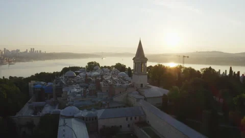 Aerial view of Topkapi Palace and Istanbul Historical Peninsula. Stock Footage 133141770
