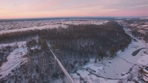 Aerial view of town bridge cross river at sunrise 库存影片 70722917