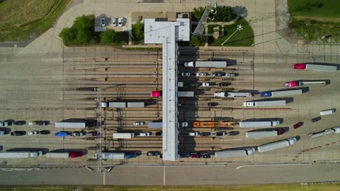 Aerial view of traffic jam on highway 80 in Ohio at day. Stock Footage 220168647
