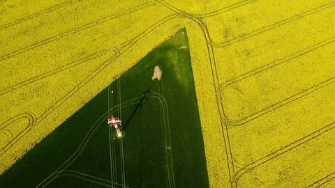 Aerial view of transmission tower in fields Stock-Footage 120562944