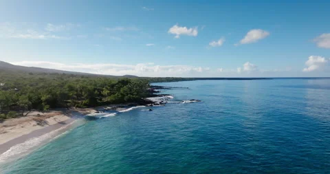 Aerial view of tropical sandy beach in Maui Hawaii Stock Footage 250304489