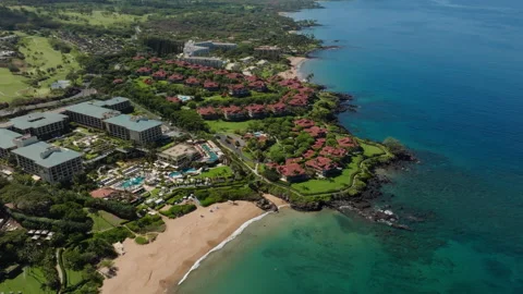 Aerial view of tropical sandy beach in Wailea Maui Hawaii Stock Footage 250371777