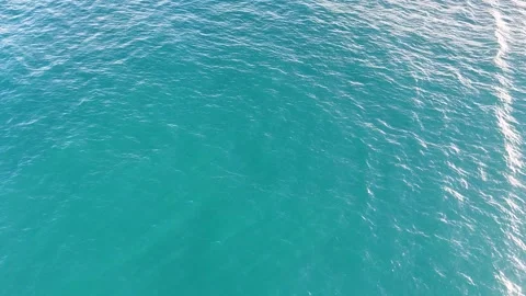 Aerial View of Turquoise Ocean Waves at Surfers Paradise Stock-Footage 341455106