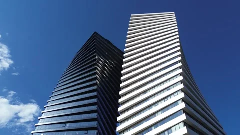 Aerial View of Two Modern High-Rise Towers in Tbilisi 스톡 동영상 336546508