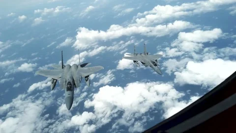 Aerial view of two U.S. air National Guard F-15C Eagles flying in formation Stockbeeldmateriaal 201526944