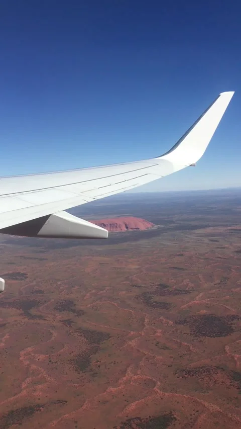 Aerial View of Uluru (Ayers Rock) and Australian Outback (13 July 2016) Видео 344313464
