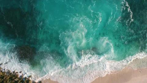 Aerial view video from the drone to the beach Video stock 155012793
