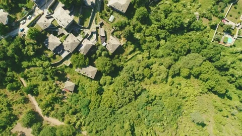 Aerial view of Village of  Kovachevitsa with Authentic nineteenth century houses Vídeos de archivo 167722709