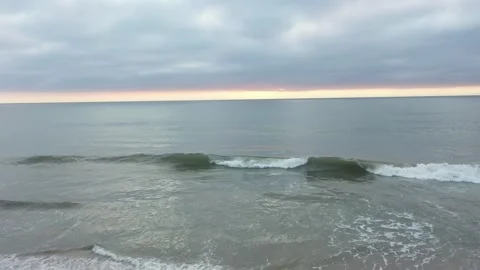 Aerial View of the Virginia Beach Oceanfront With an Empty Lifeguard Stand Vídeo Stock 344044899
