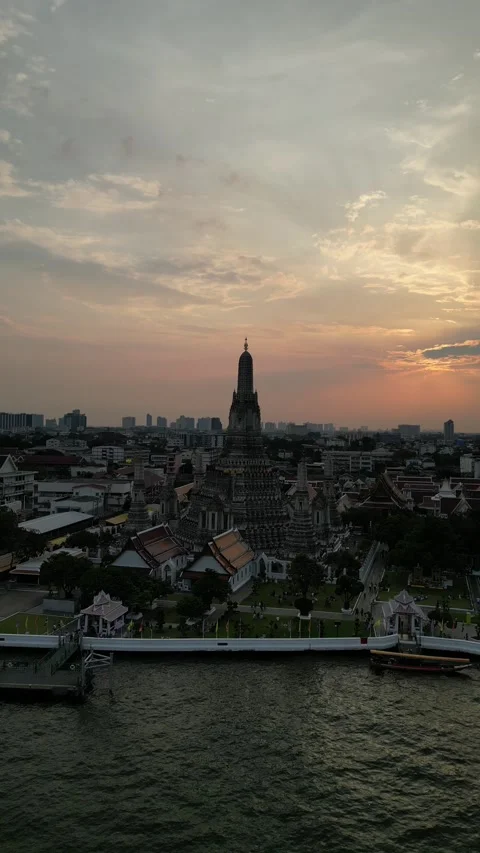 Aerial View of Wat Arun Temple in Bangkok, Thailand Stock Footage 335256018