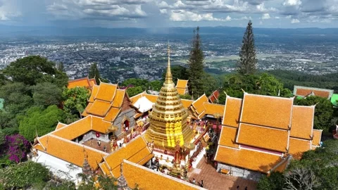 Aerial view of Wat Phra That Doi Suthep in Chiang Mai Thailand Video stock 266512648