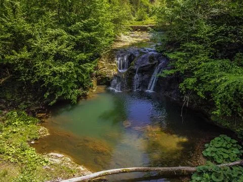 Aerial  view of the waterfall in spring 库存照片