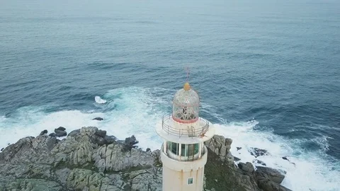 Aerial view of white lighthouse 動画素材 81767418