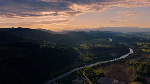 Aerial view of winding river valley Stockbeeldmateriaal 335210462