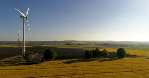 Aerial view of Windmill, Wind Power, Turbine, Energy Production, Kaszuby in Pola 動画素材 109413639