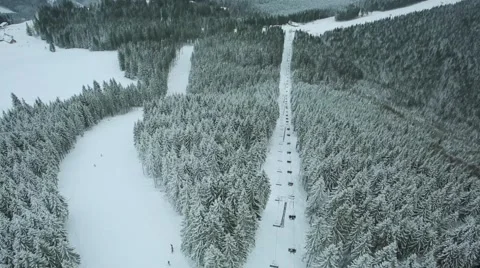 Aerial view winter ski road mountains Carpathians 스톡 동영상 66462076